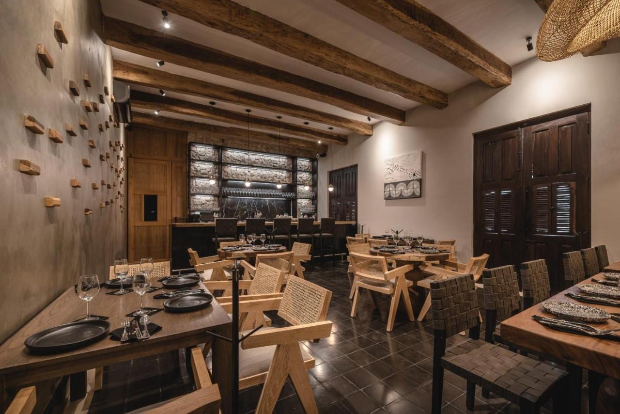 Hotel Sutuk Valladolid  Bagian luar foto