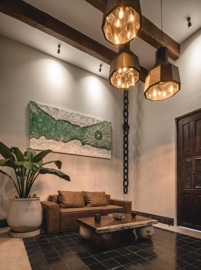Hotel Sutuk Valladolid  Bagian luar foto
