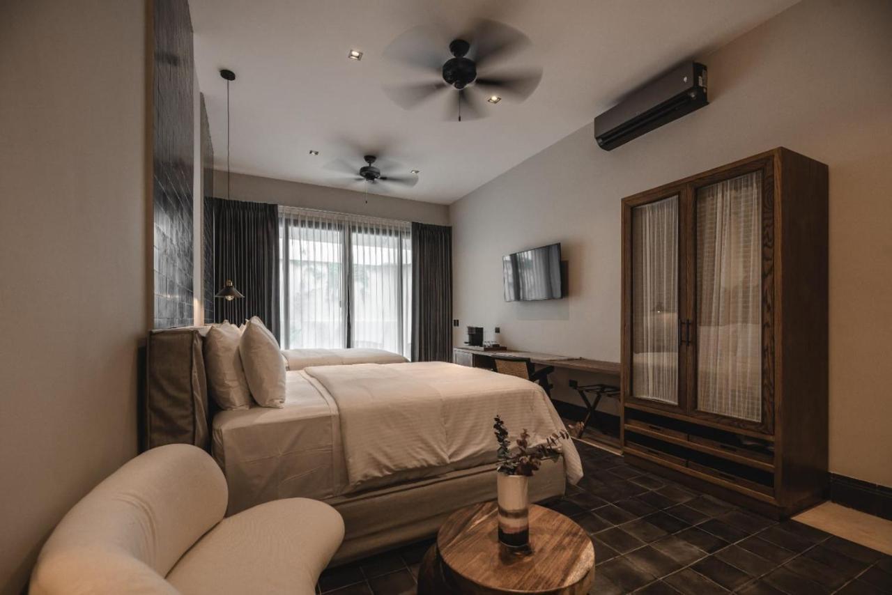 Hotel Sutuk Valladolid  Bagian luar foto
